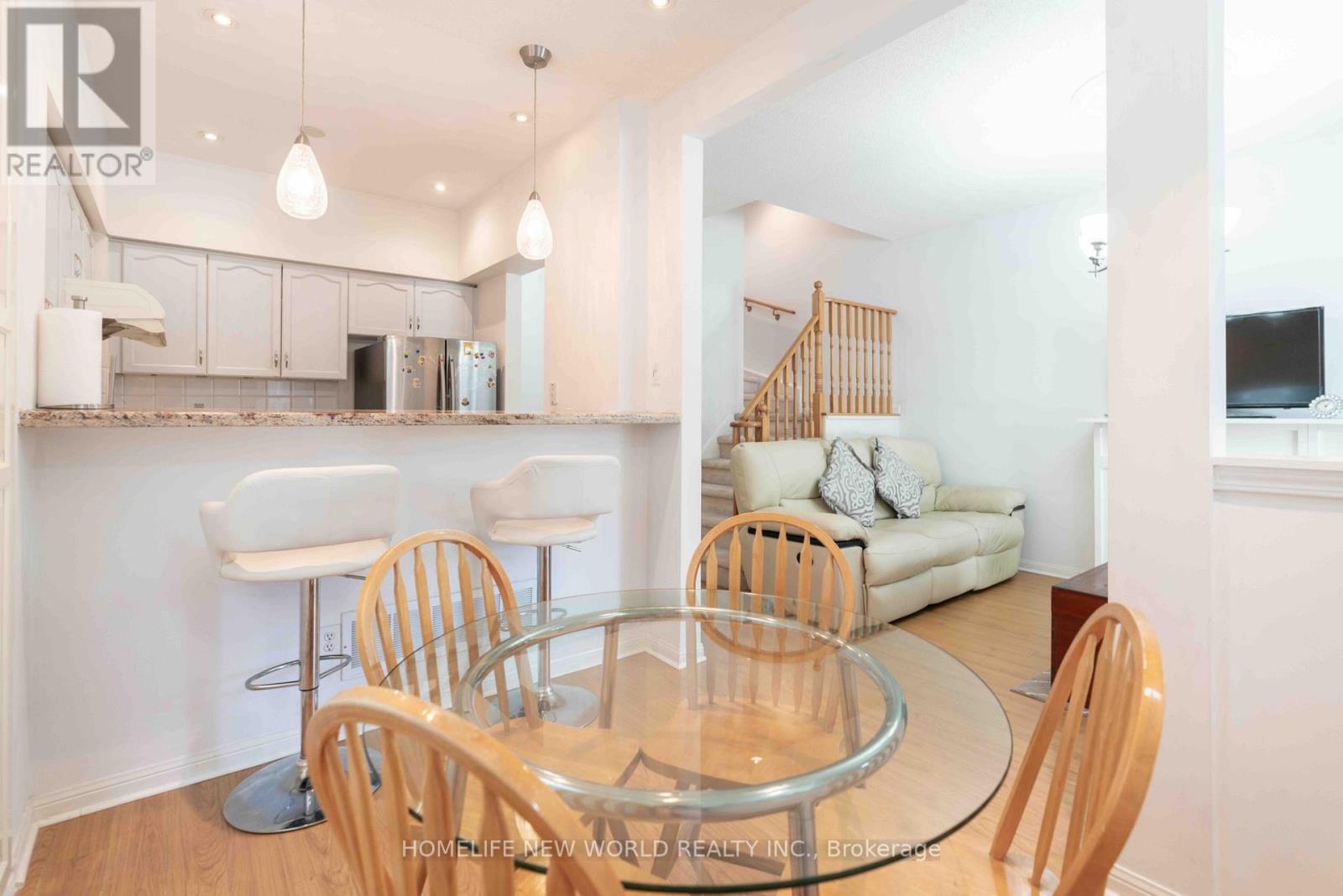 #12 21 ST. MORITZ WAY - Image 14