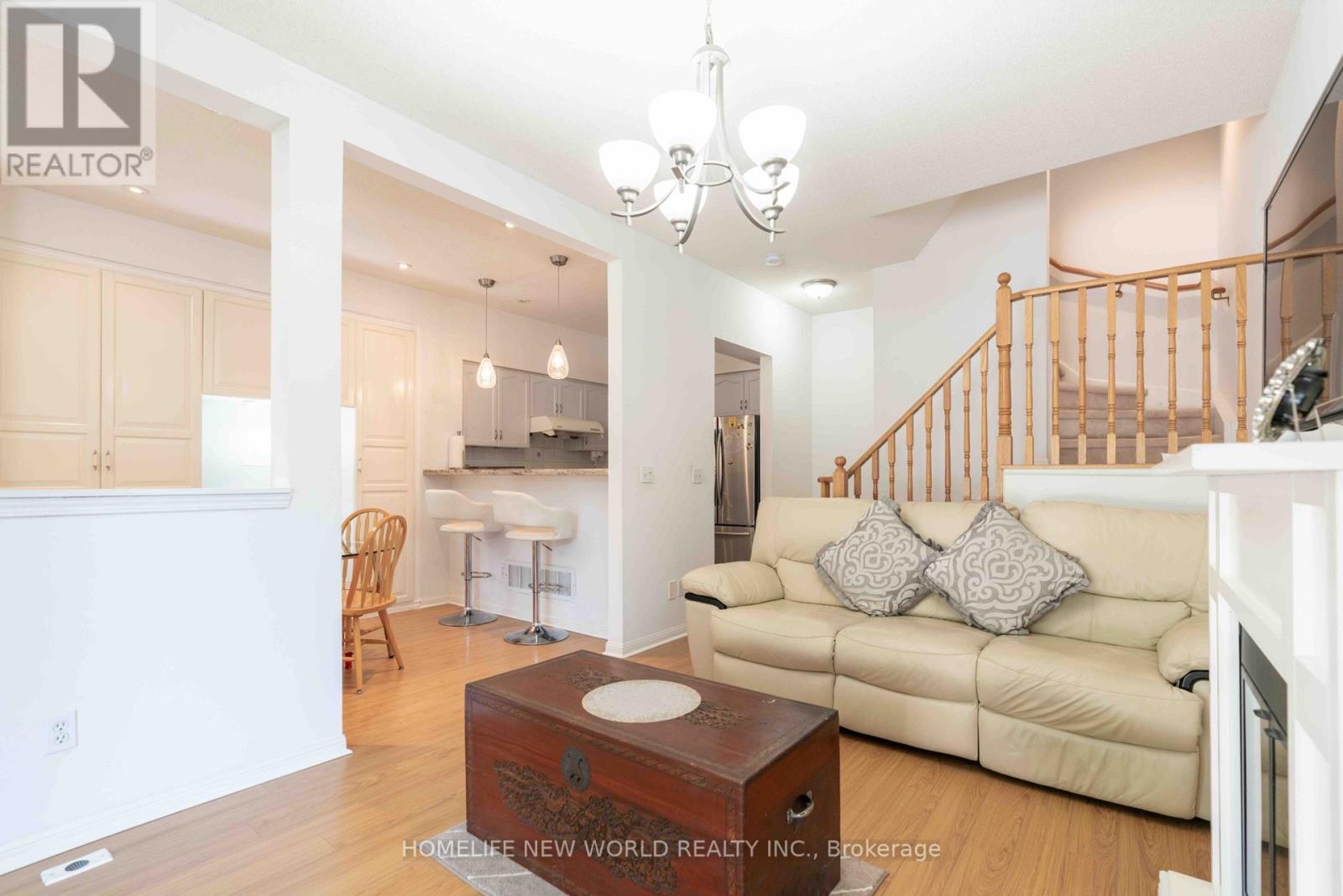#12 21 ST. MORITZ WAY - Image 6