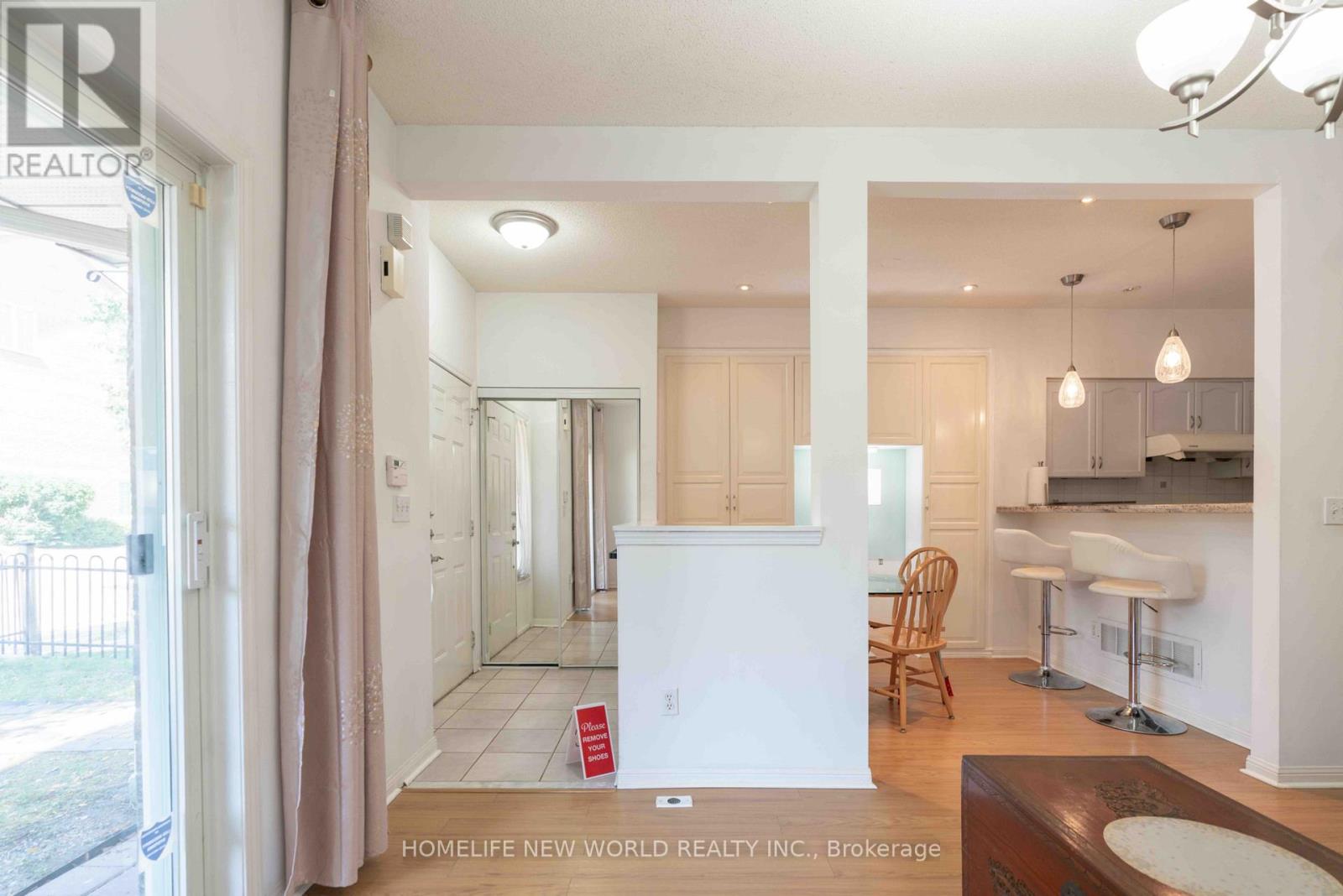 #12 21 ST. MORITZ WAY - Image 7