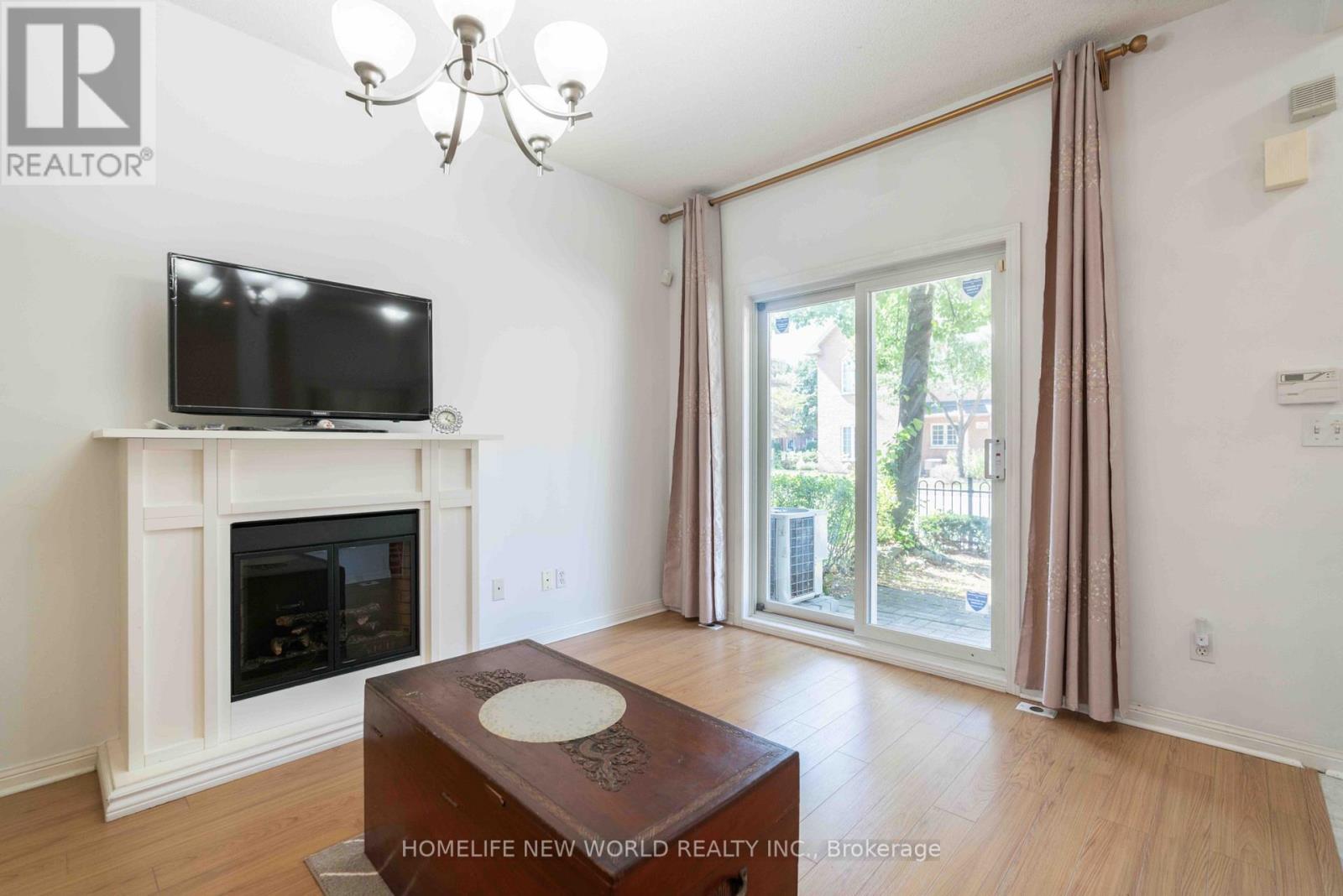 #12 21 ST. MORITZ WAY - 9