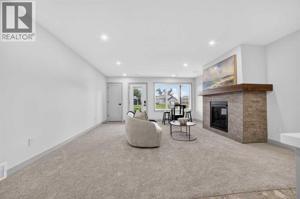 680 Sixmile Crescent South - Photo 31
