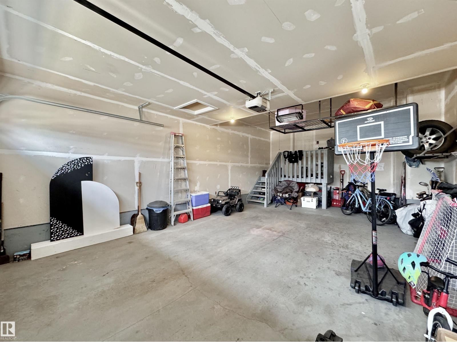 127 RICHMOND LI - Image 58