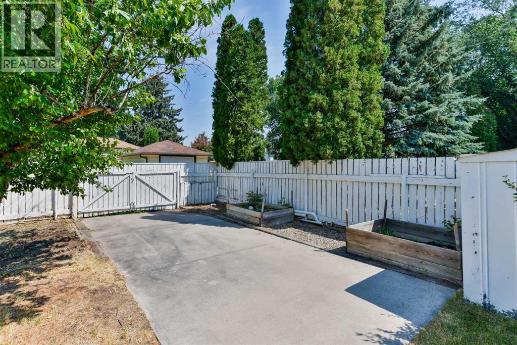 309 Normandy Road S - Image 5