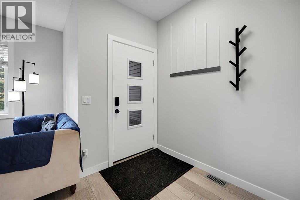 42 MIDTOWN Boulevard SW - 3