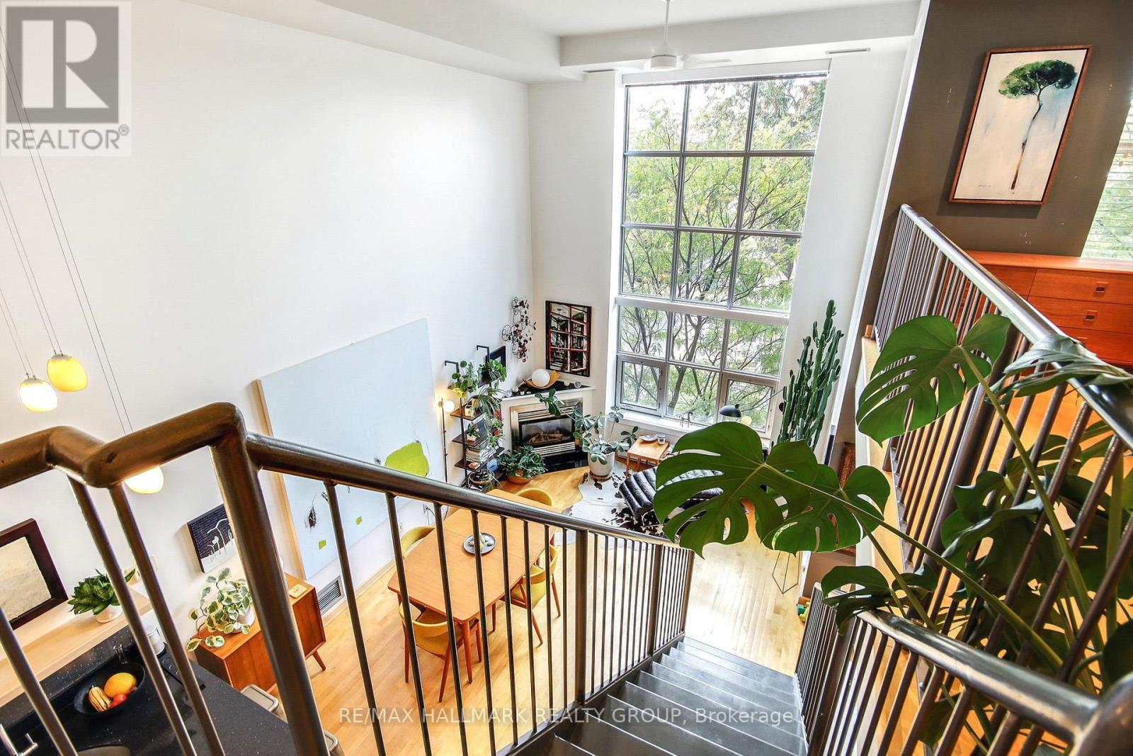 1 Bed, 2 Bath House for Sale in Ottawa – 203 – 29 MAIN STREET, Ottawa – MLS# X13655656 - Image 22