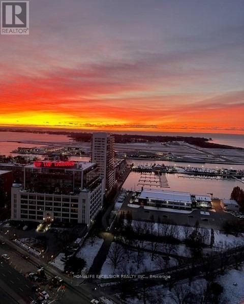 Photo of 215 Fort York Boulevard
