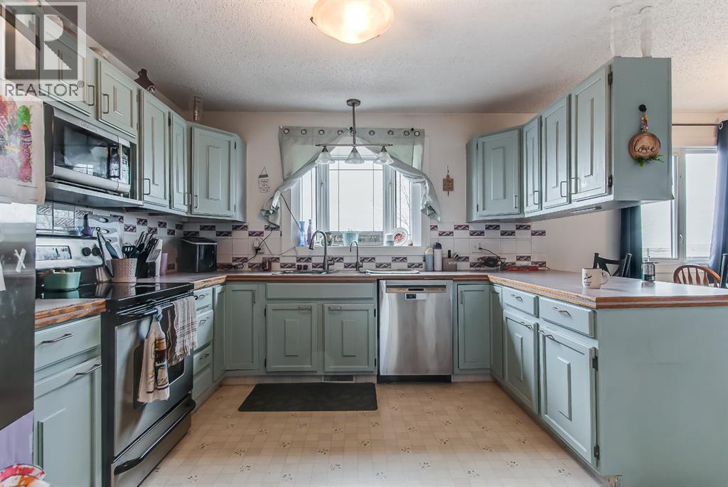 902 Range Road 65 - Photo 8