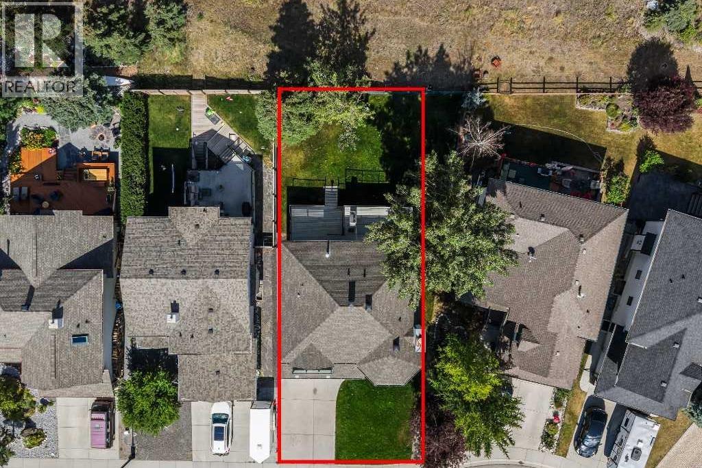 522 Grotto Road - 35