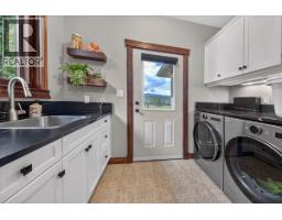 7495 Sun Valley Place, Radium Hot Springs, BC V0A1M0 Photo 26