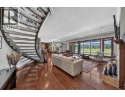 7495 Sun Valley Place, Radium Hot Springs, BC V0A1M0 Photo 35