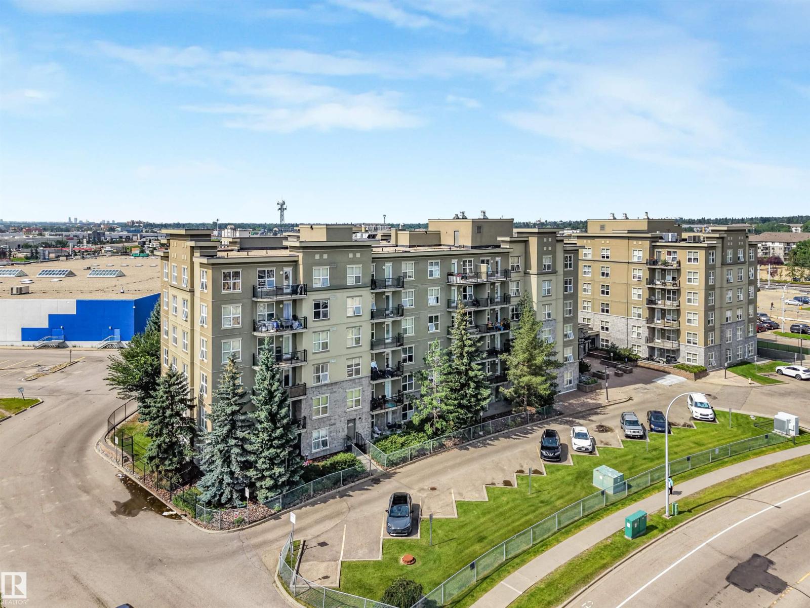 #2-208 4245 139 AV NW, Clareview Town Centre, Edmonton photo 3