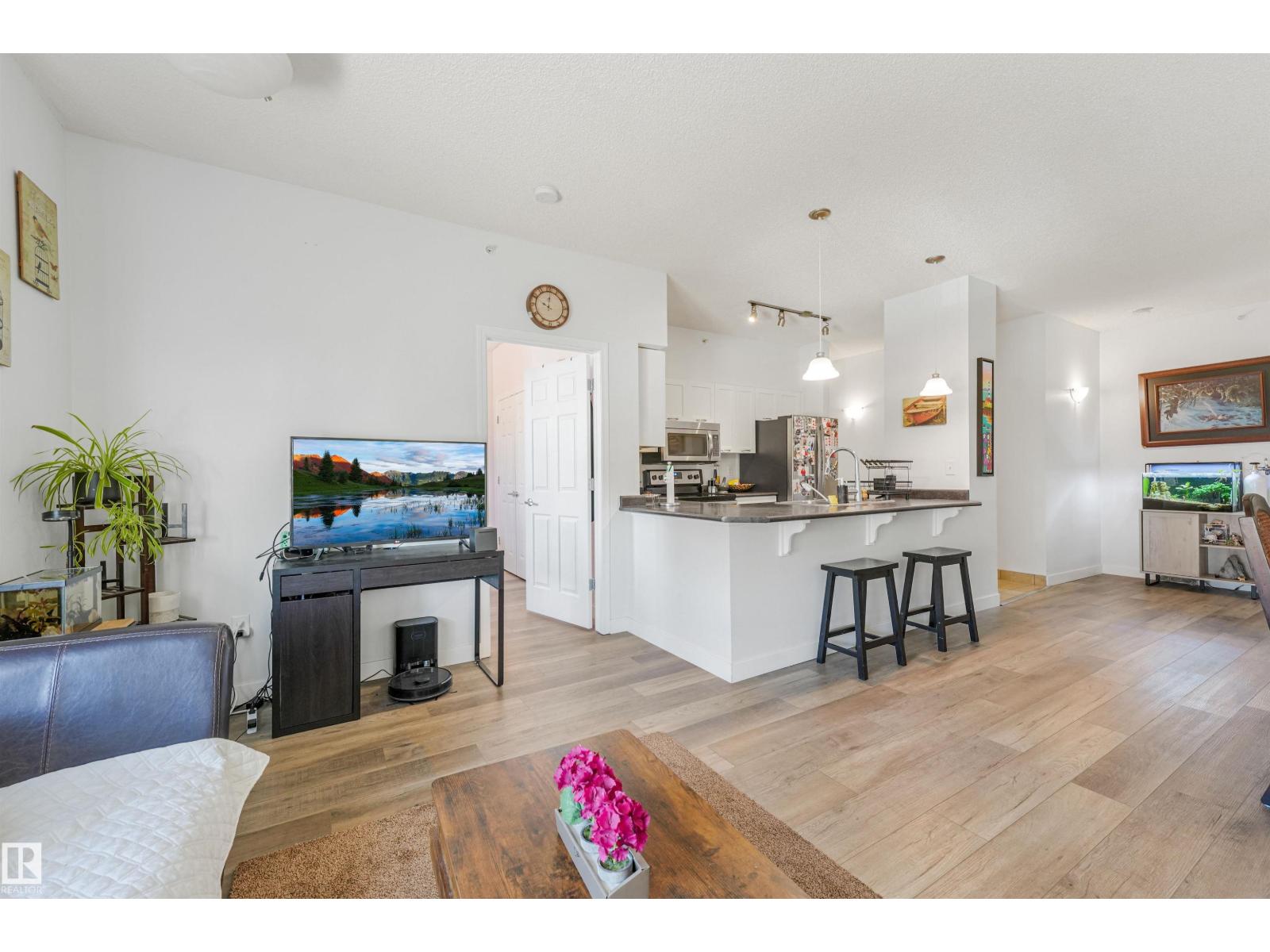 #2-208 4245 139 AV NW - Image 36