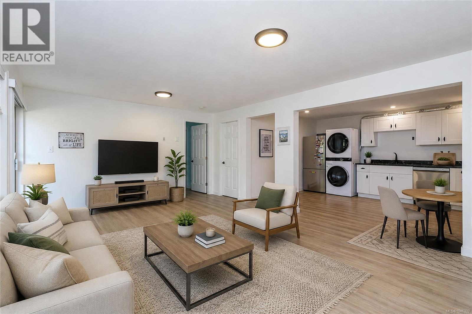 1459 Adelaide St - 24