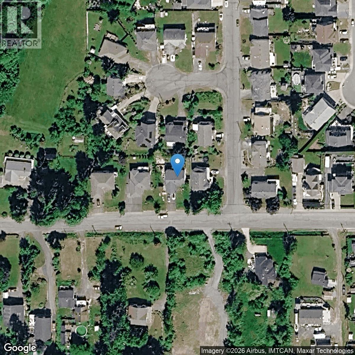 1459 Adelaide St - Image 37