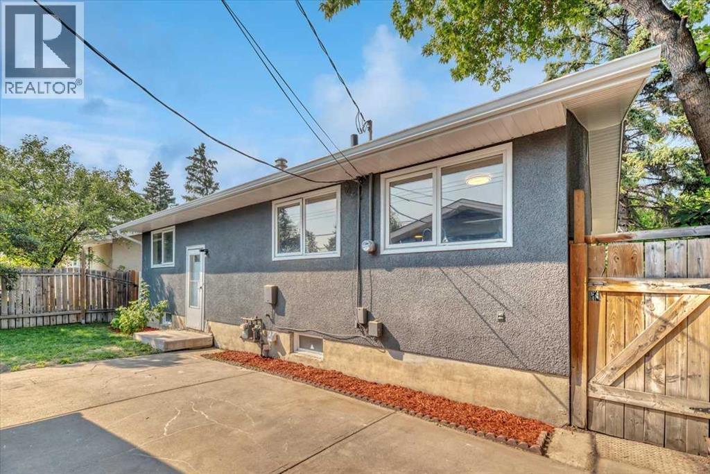 4819 Memorial Drive SE - Image 19