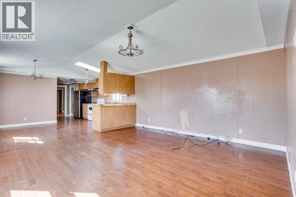 248 Palomino Close - 5