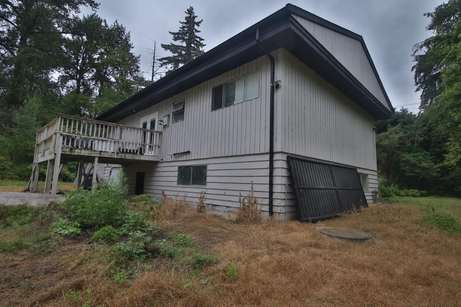 3 Bed, 1 Bath House for Sale in Surrey – 9358 184 STREET, Surrey – MLS# R3149095 - Image 51