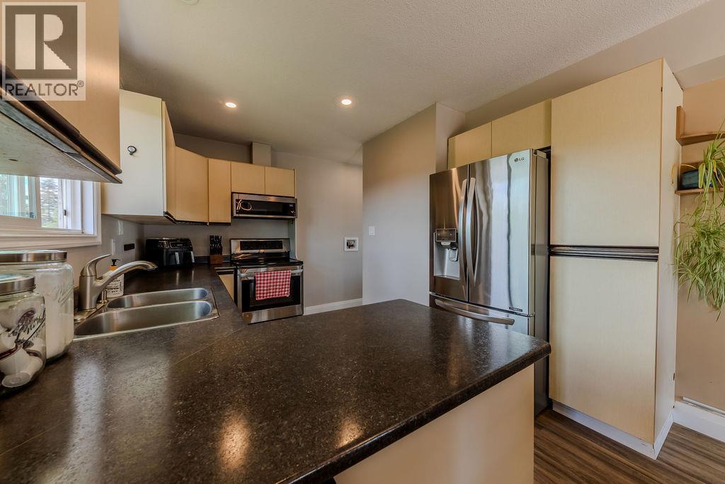 667 Cumberland Avenue - 9