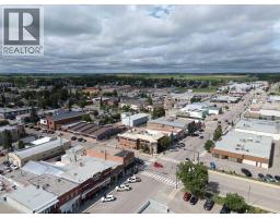 4912 50 Avenue, Olds, AB T4H1A5 Photo 6