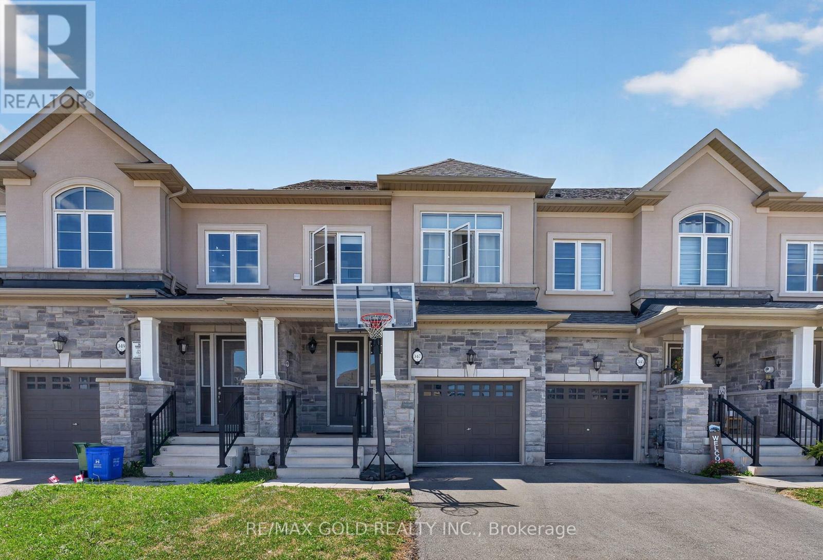 347 RAYMOND ROAD, Hamilton (Meadowlands) — photo 2