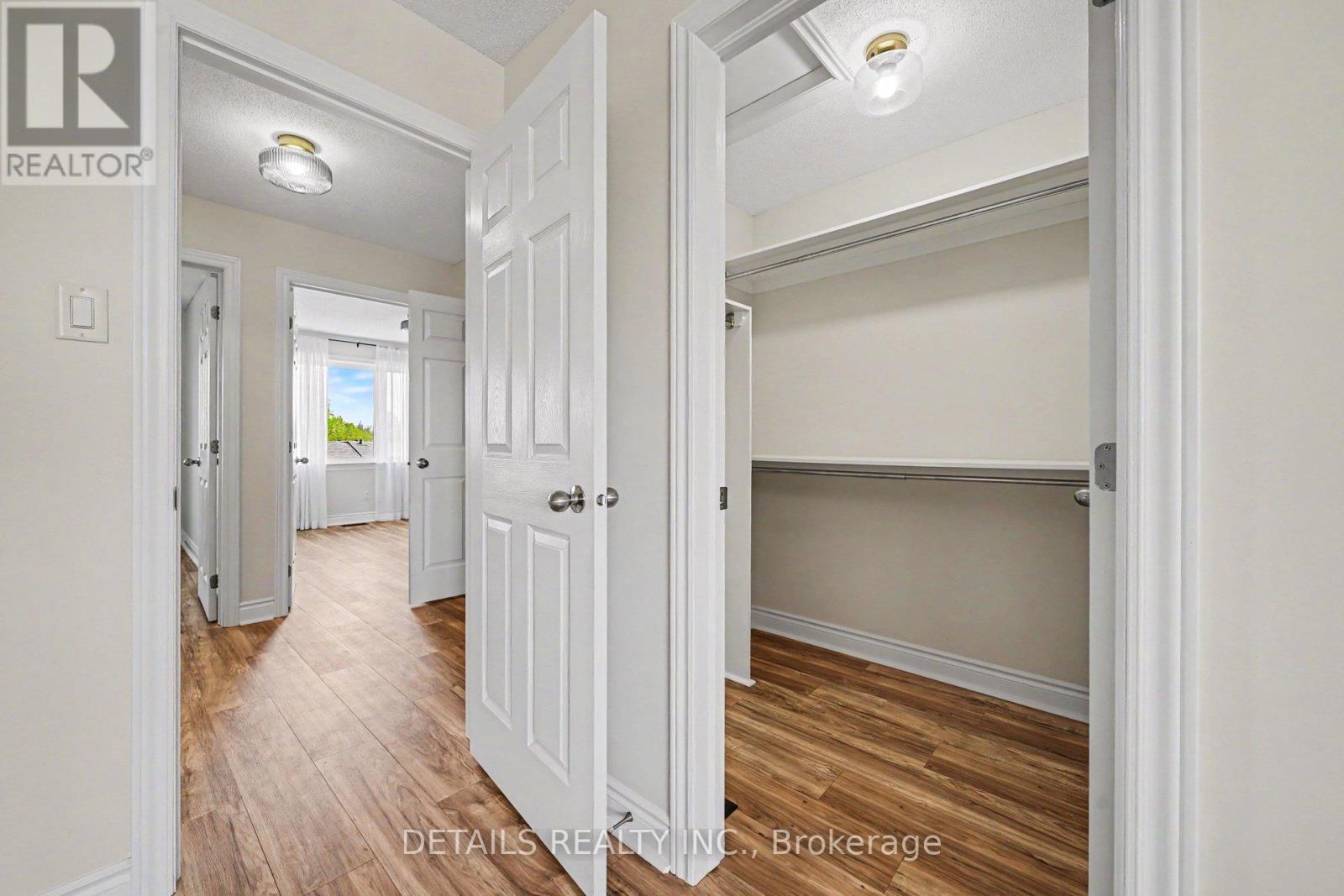 3 Bed, 3 Bath House for Sale in Ottawa – 261 PARKIN CIRCLE, Ottawa – MLS# X13655720 - Image 15