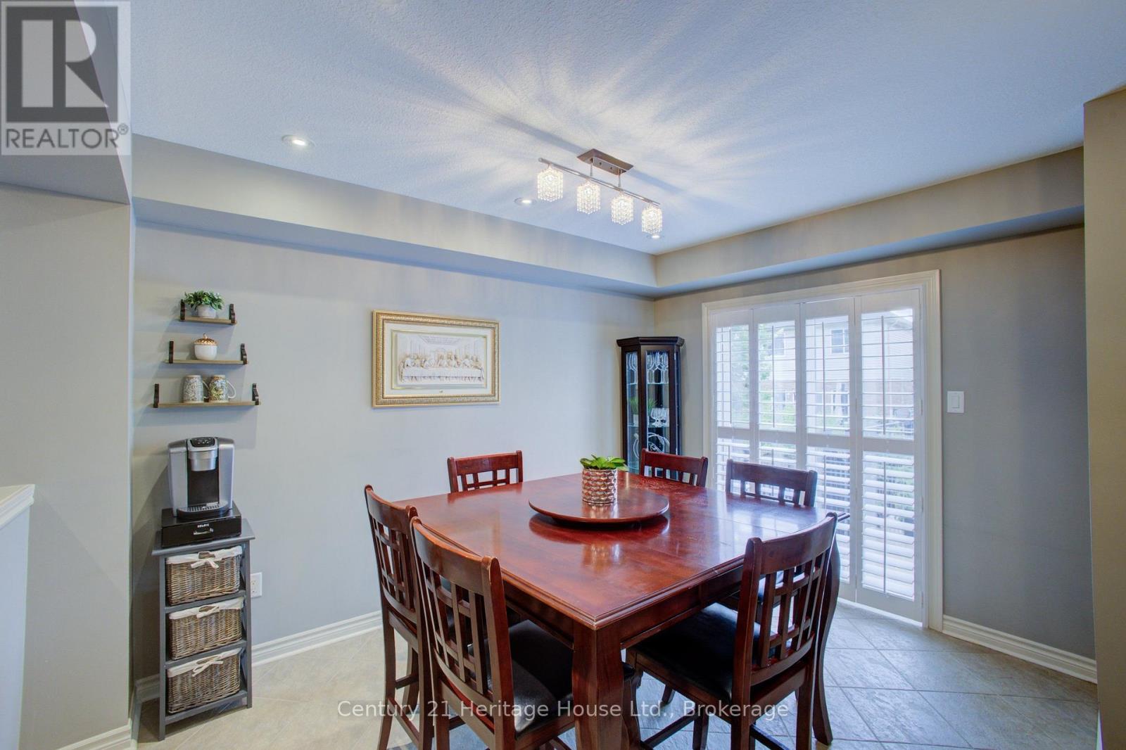79 LAUGHLAND LANE - 14