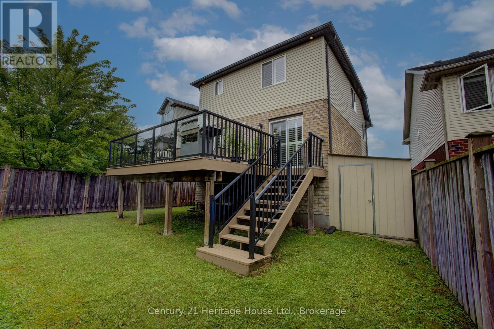 79 LAUGHLAND LANE - 35
