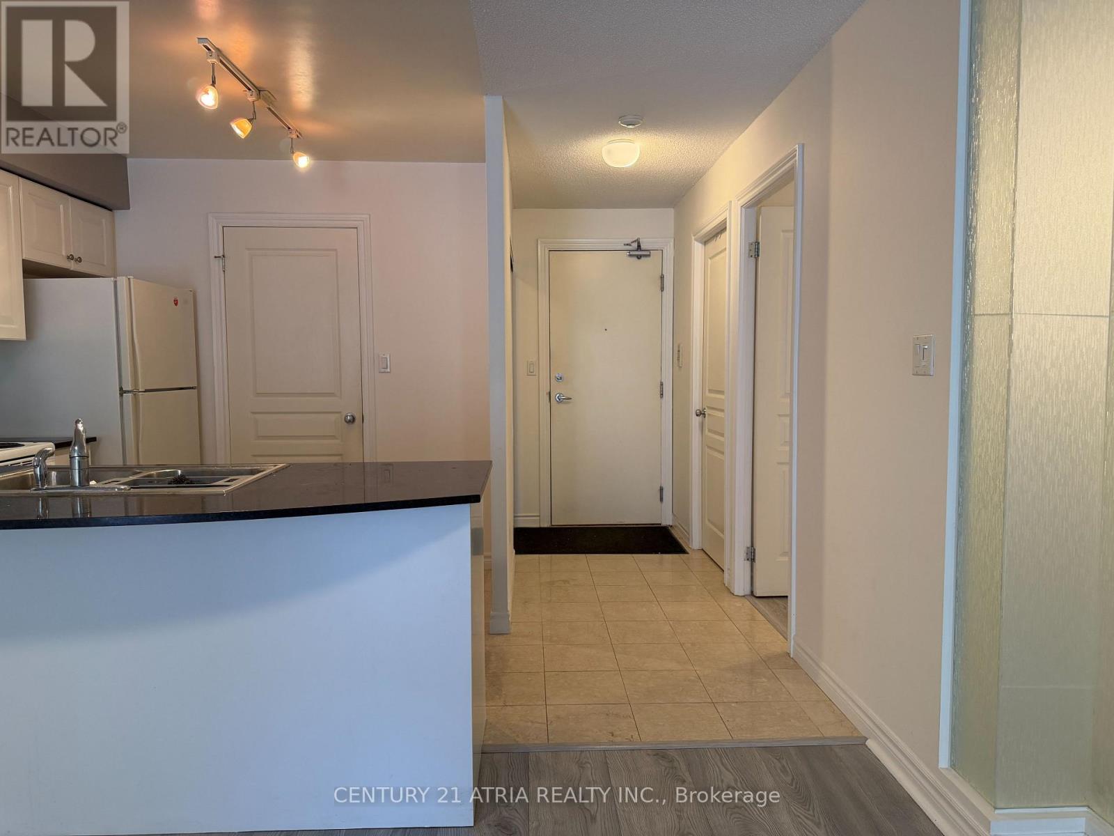 Photo of 801 Bay Street