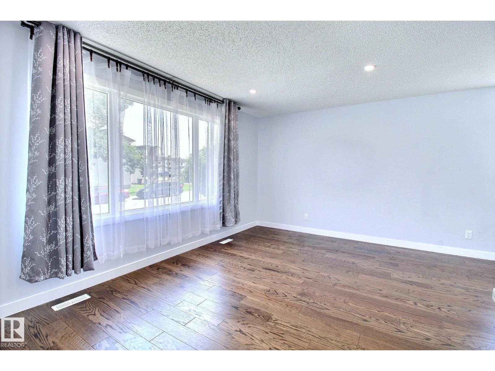14732 32 ST NW - 5