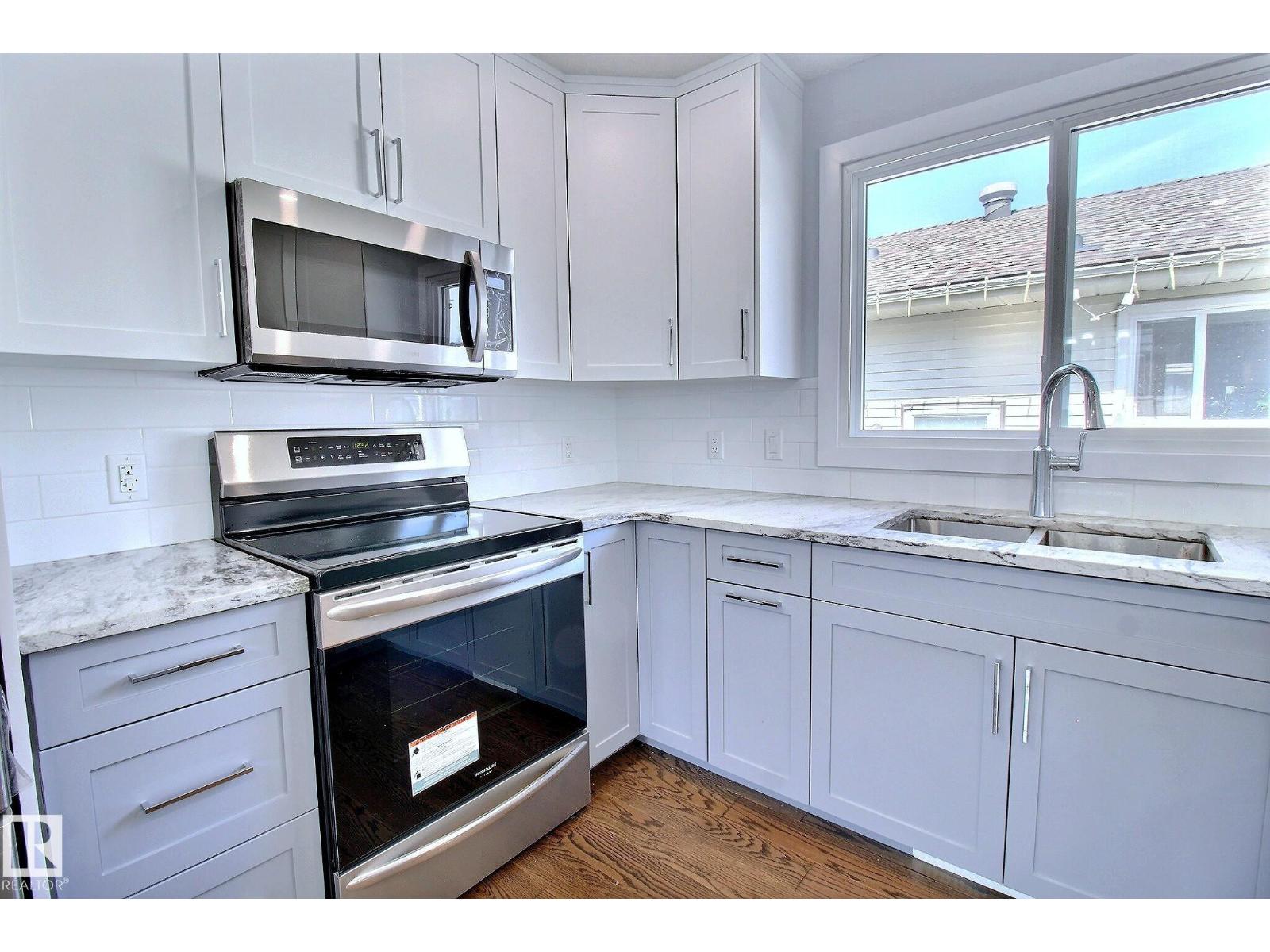 14732 32 ST NW - 11