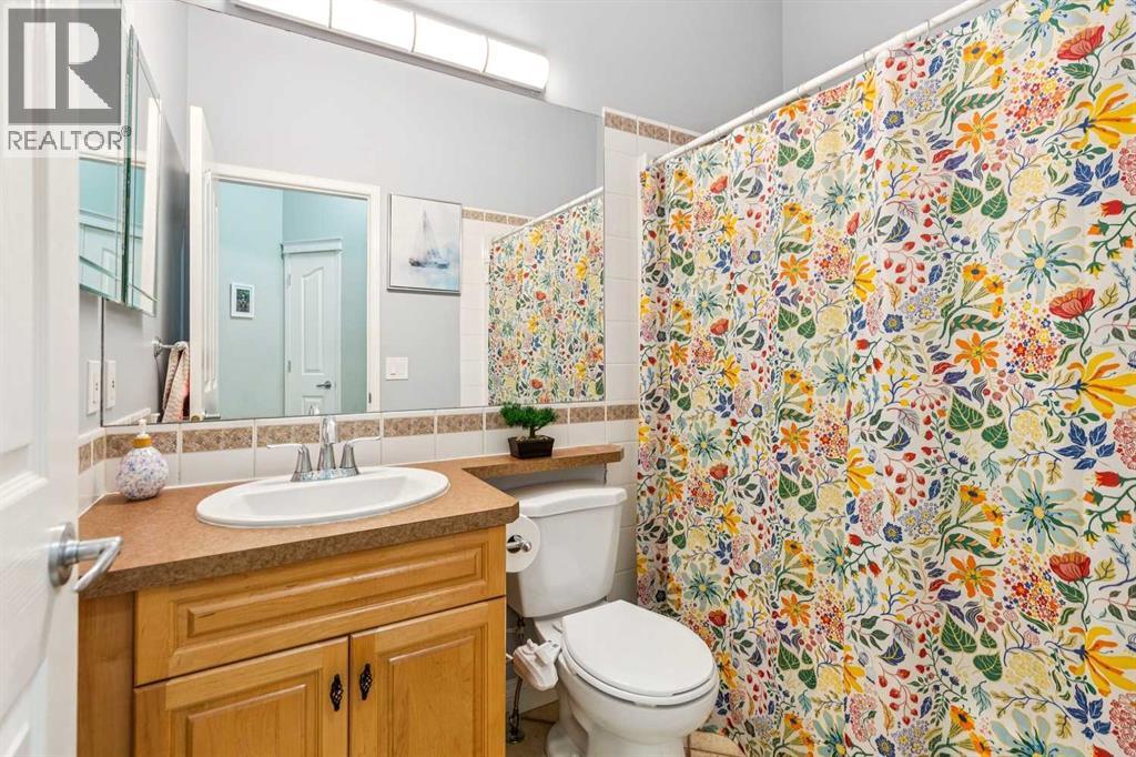 5 Royal Crest Terrace NW - 29