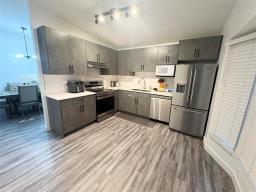 28 Fairview Drive, Winnipeg, MB R2C4V5 Photo 17