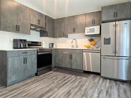 28 Fairview Drive, Winnipeg, MB R2C4V5 Photo 15