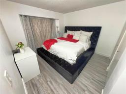 28 Fairview Drive, Winnipeg, MB R2C4V5 Photo 25