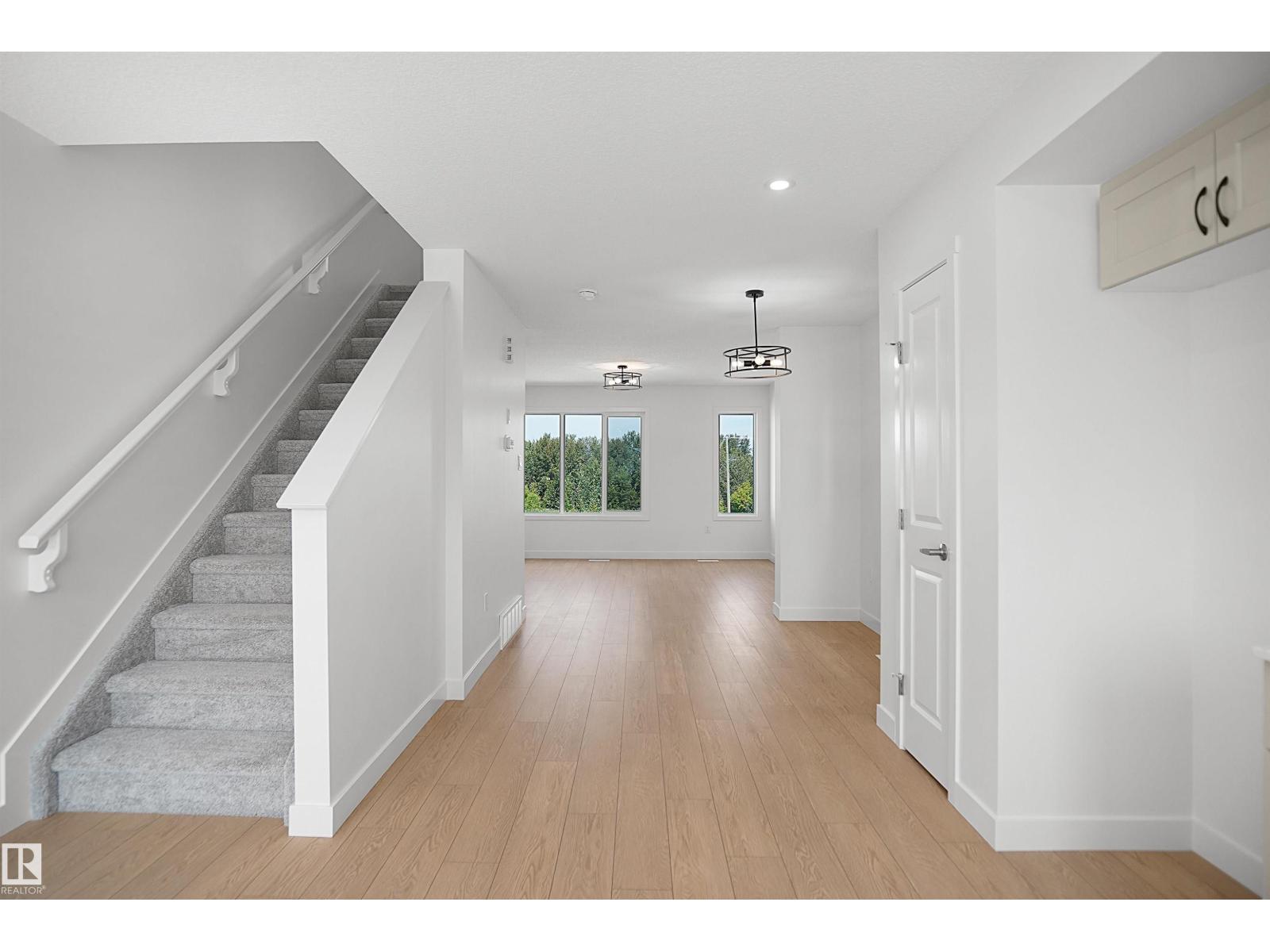 920 19 Avenue NW - Photo 10