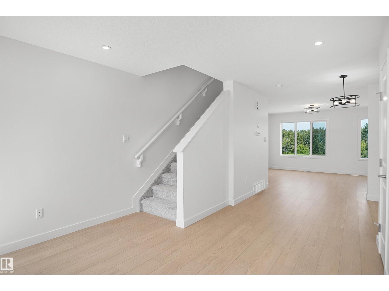 920 19 Avenue NW - Photo 12