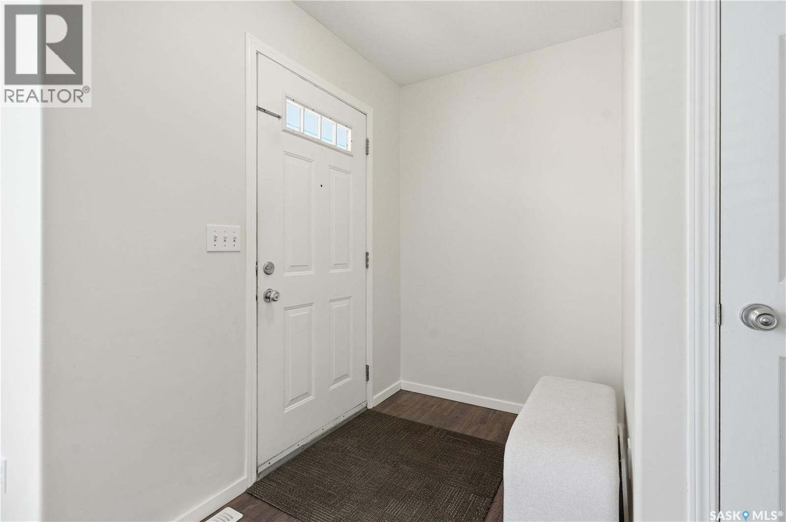 32 203 Herold TERRACE, Saskatoon — photo 2