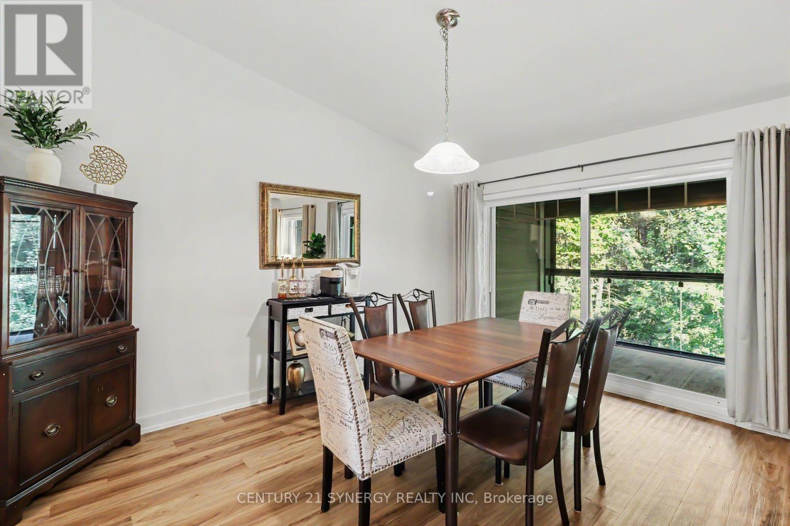 2 Bed, 1 Bath House for Sale in Russell – 406 – 99 ST-MORITZ TERRACE, Russell – MLS# X13655746 - Image 8