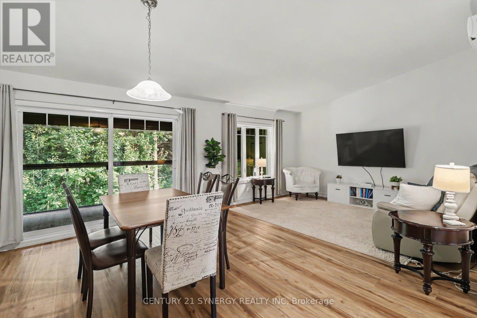 #406 99 ST-MORITZ TERRACE - 9