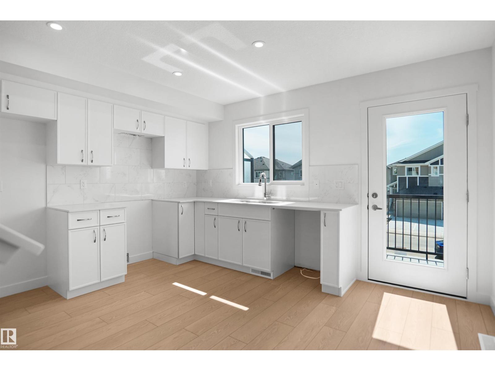 922 19 Avenue NW - Photo 14