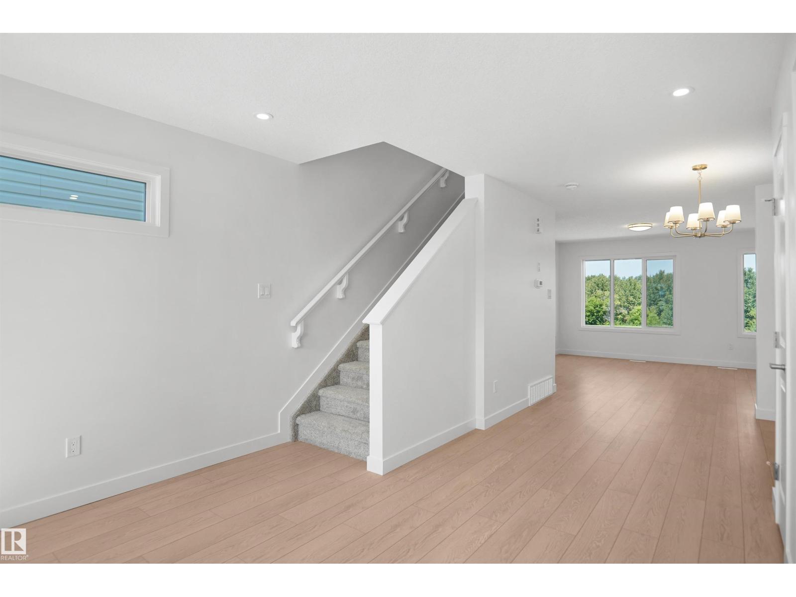 922 19 Avenue NW - Photo 17