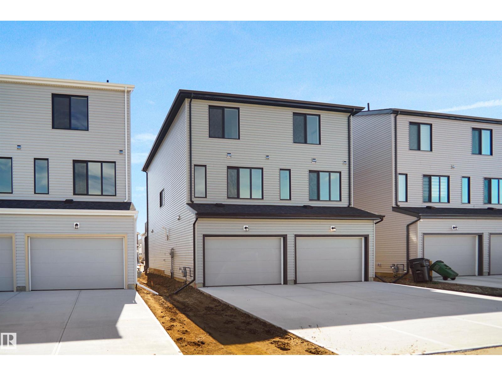 924 19 Avenue NW - Photo 27