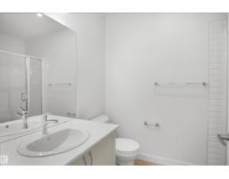 926 19 Av Nw, Edmonton, AB T6T1J1 Photo 22