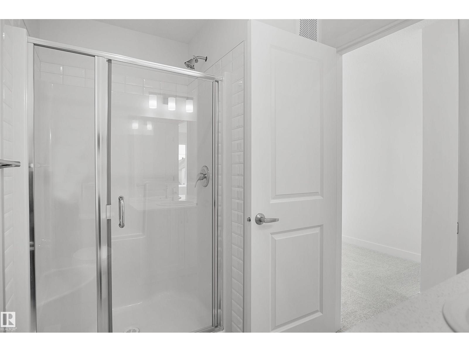 926 19 Avenue NW - Photo 23