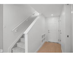 926 19 Av Nw, Edmonton, AB T6T1J1 Photo 7