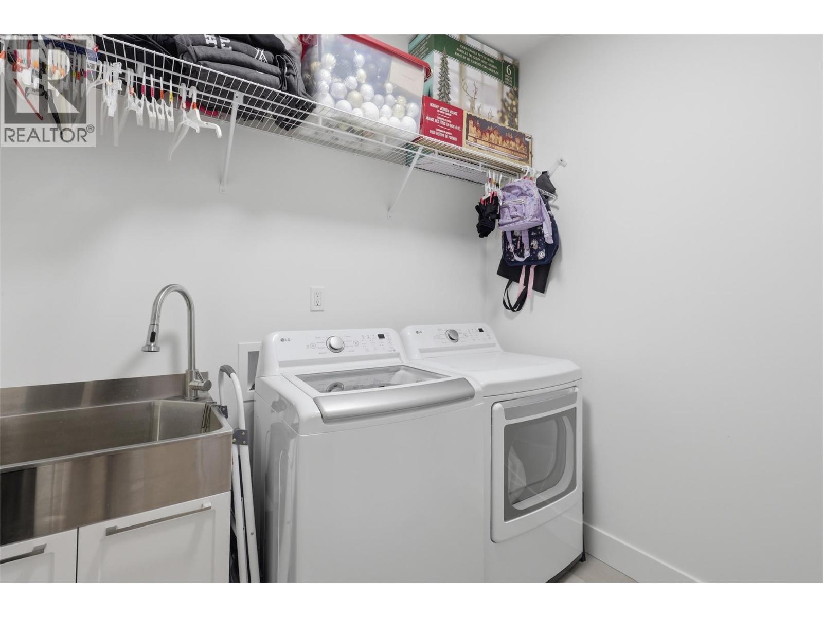 1179 Crestline Street - 44