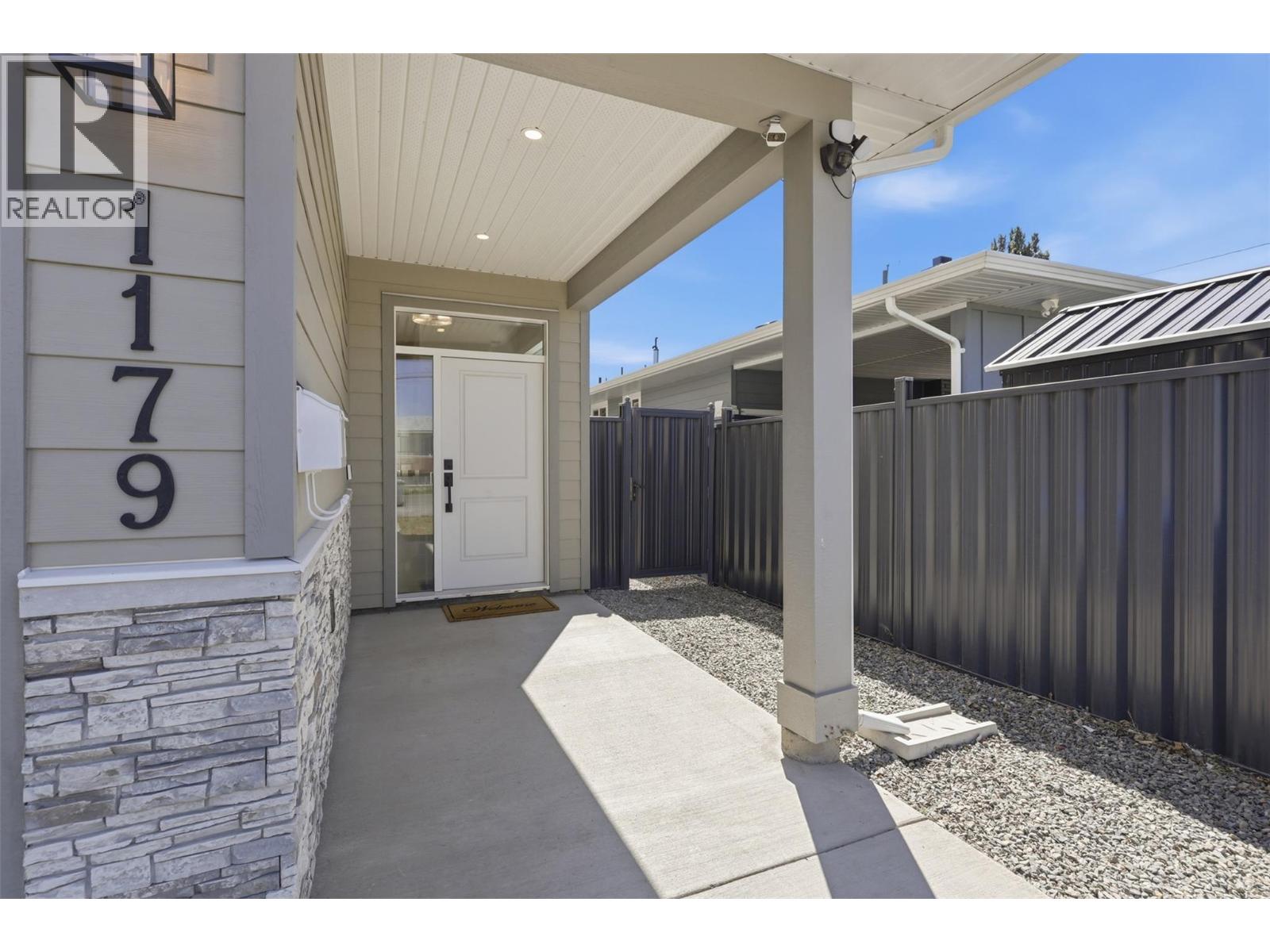 1179 Crestline Street, Kamloops — photo 3