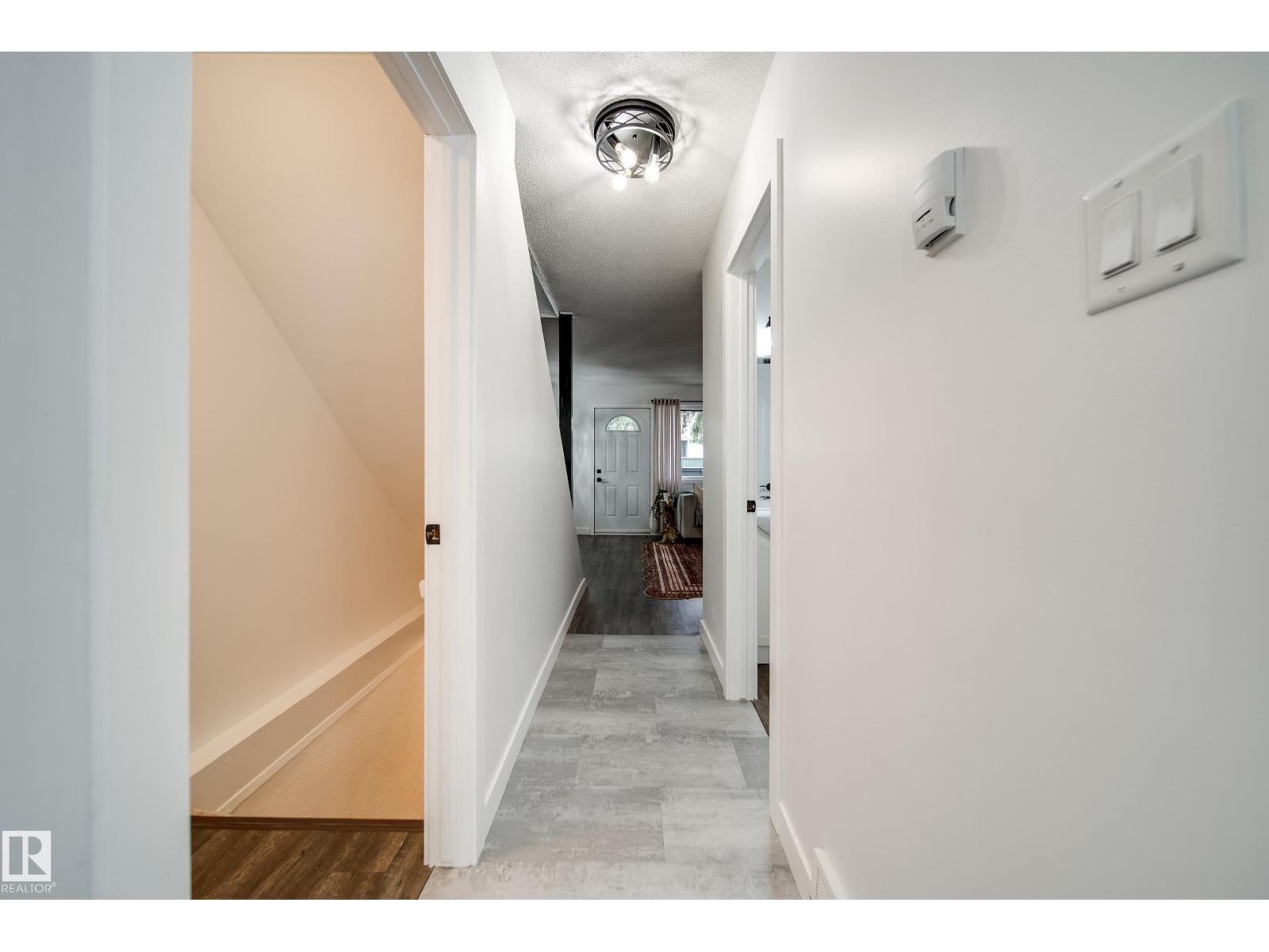 521 VILLAGE ON THE GREEN GR NW - Image 19