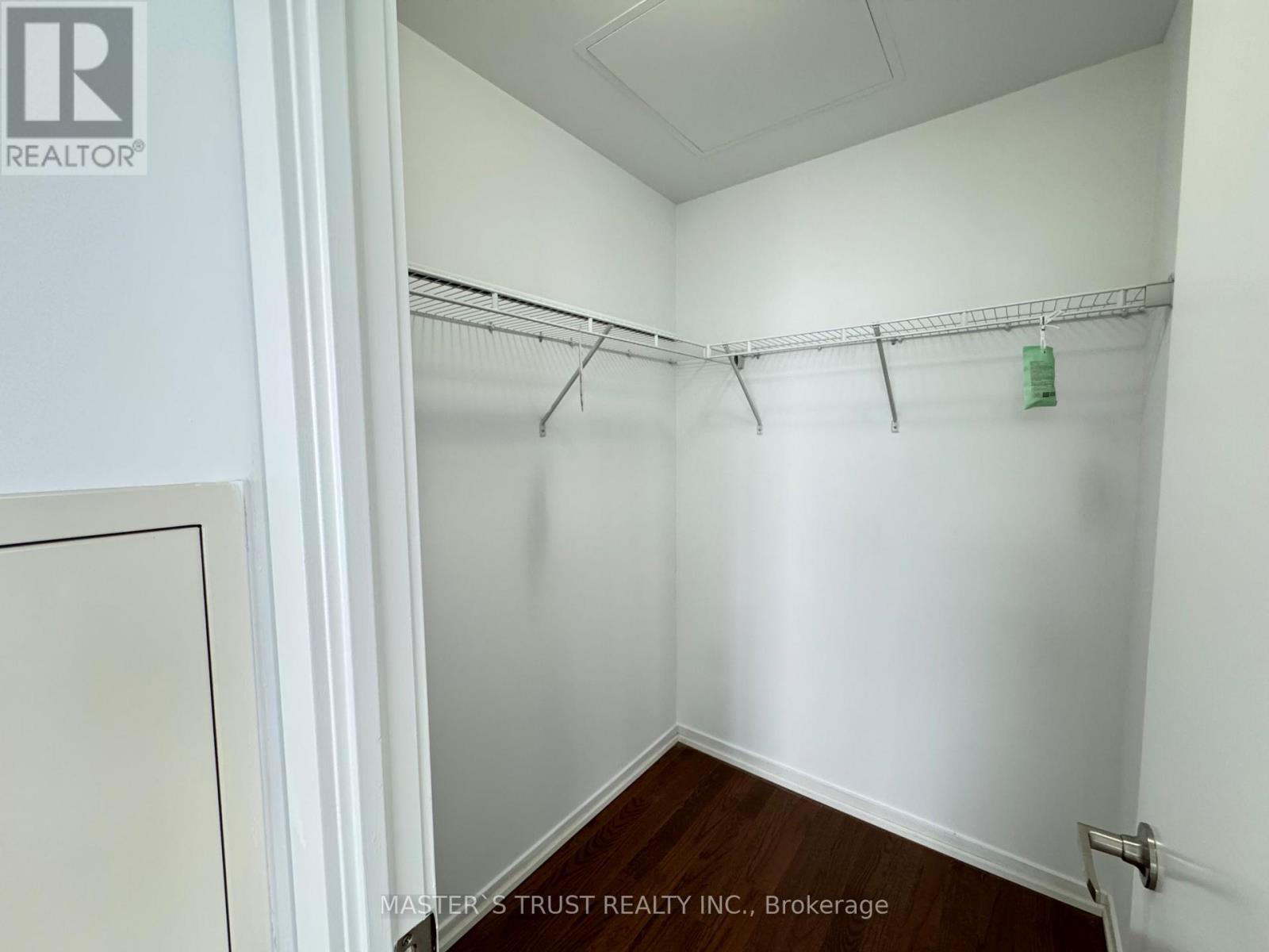 #4502 65 BREMNER BOULEVARD - 13