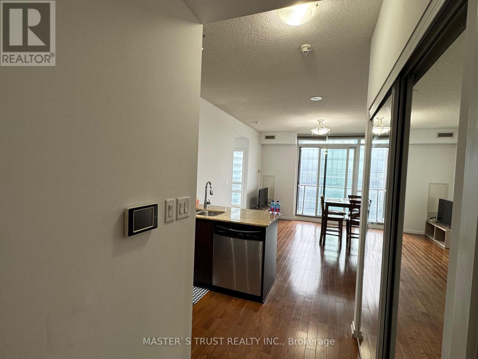 #4502 65 BREMNER BOULEVARD - 2